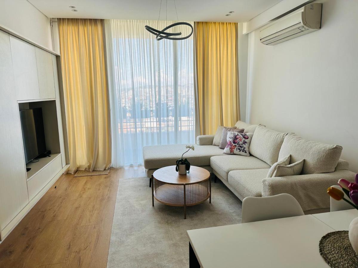 Madalin Seaside Apartment Vlora Kültér fotó