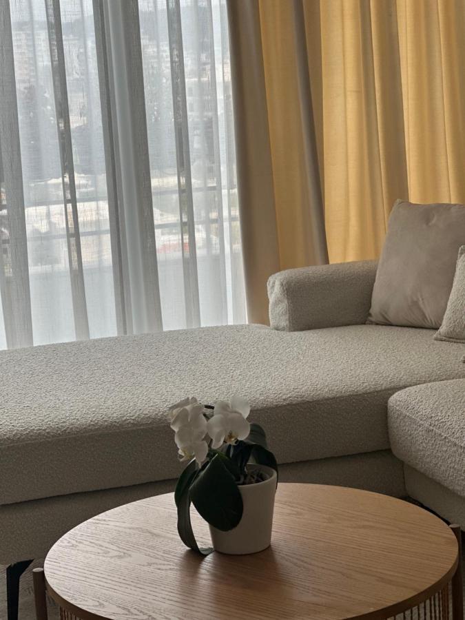 Madalin Seaside Apartment Vlora Kültér fotó