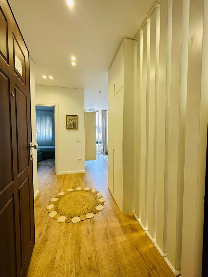 Madalin Seaside Apartment Vlora Kültér fotó